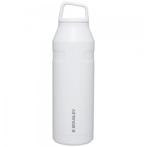 Stanley ICEFLOW™ BOTTLE WITH CAP AND CARRY+ LID | 50 OZ Polar | 43809-TCJW