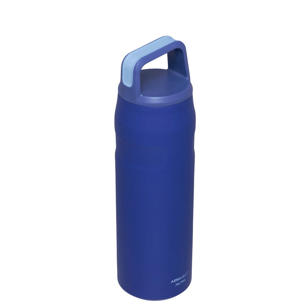 Stanley ICEFLOW™ BOTTLE WITH CAP AND CARRY+ LID | 24 OZ Lapis | 70634-YVDZ