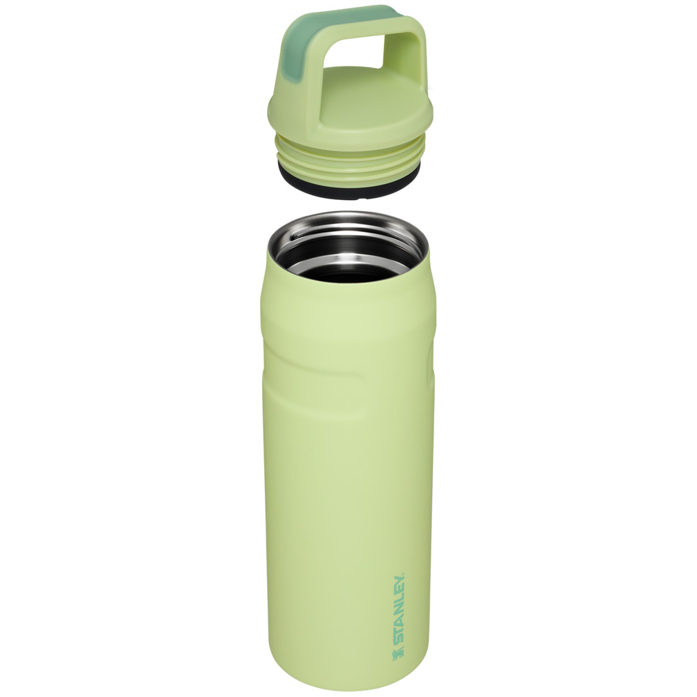 Stanley ICEFLOW™ BOTTLE WITH CAP AND CARRY+ LID | 24 OZ Citron | 05362-OEWH