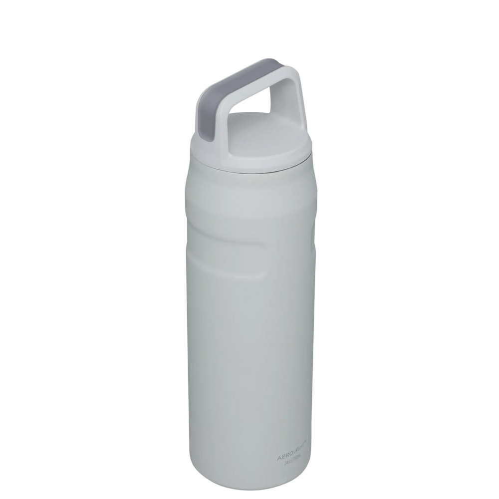 Stanley ICEFLOW™ BOTTLE WITH CAP AND CARRY+ LID | 24 OZ Fog Glimmer | 41509-KIGX